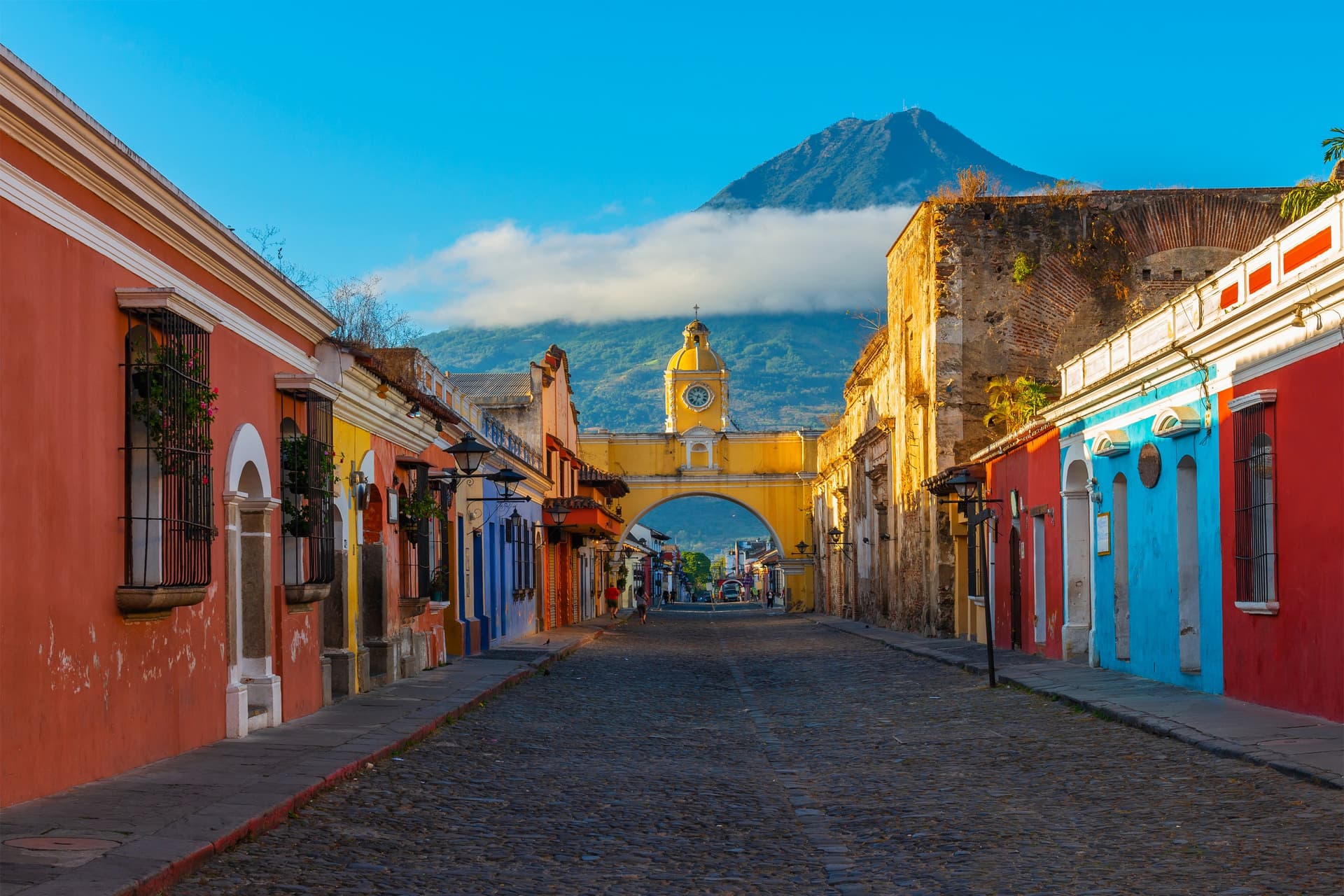 Why Is Antigua a Must-Visit City in Guatemala?